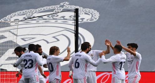 ريال مدريد يعلن أرباح الموسم الماضي.. وميزانية سوق الانتقالات للعام الجديد